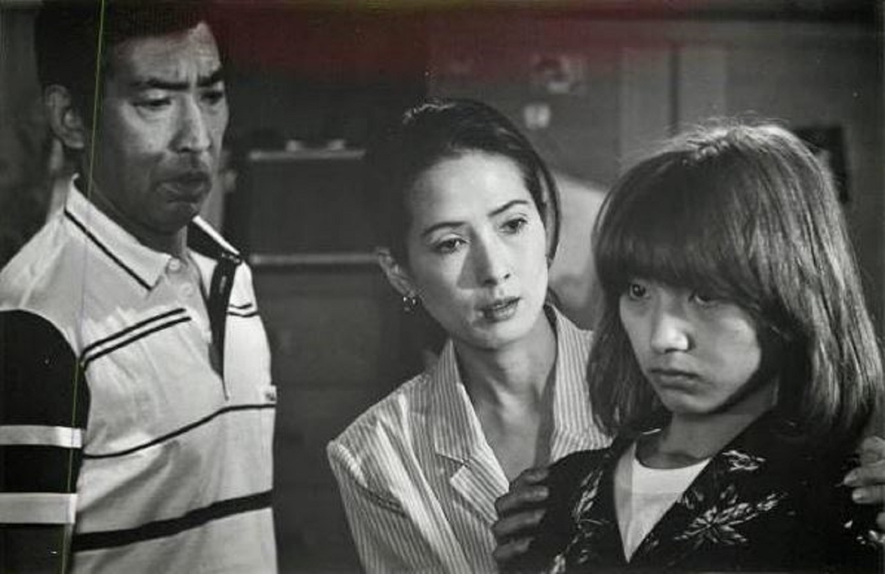 U-NEXTとWOWOWで配信中の積み木くずしをスマホでも確認できる画面イメージ